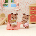 5421 Sylvanian Families İkiz Walnut Sincap Bebekler +3 yaş - görsel 2