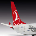 63772 Revell - Turkish Airlines Boeing 737-800 1:144 Maket Kiti - görsel 4