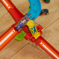 HPC07 Hot Wheels Neon Yarışlar Çoklu Yarış Heyecanı Pist Seti - görsel 3