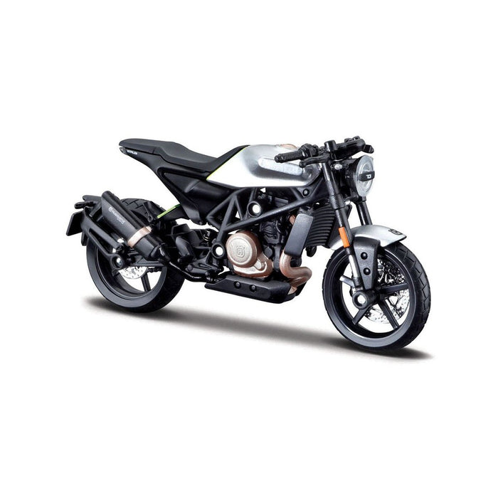 MAY 34007 1 18 MOTORSİKLETLER - Toyz Show - 