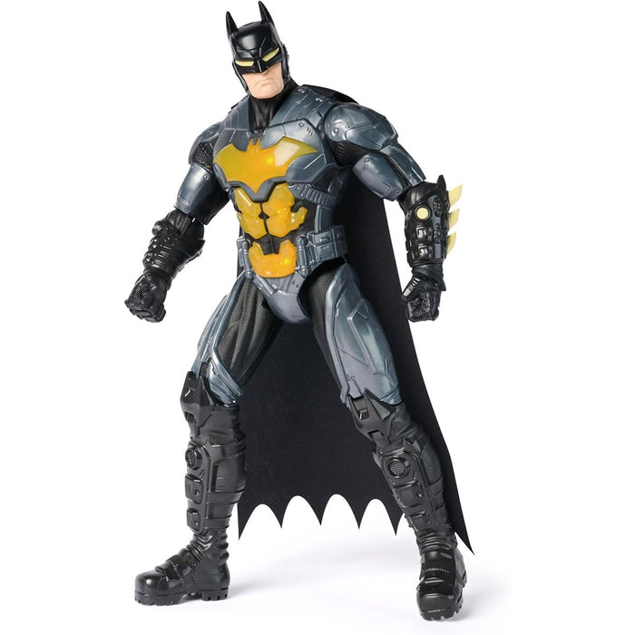 SPM-6073931 BATMAN FGR 12 LGHTS AND SNDS BATMAN - Toyz Show - 