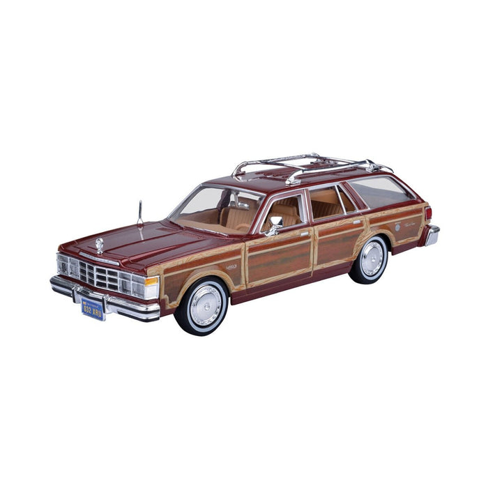 73331 1:24 1979 CHRYSLER LEBARON TOWN COUNTRY - Toyz Show - 